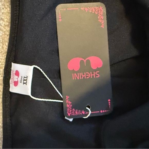 NWT Side and Rear Ruched Black Bikini Bottom, Sz. XXL - Picture 2 of 4